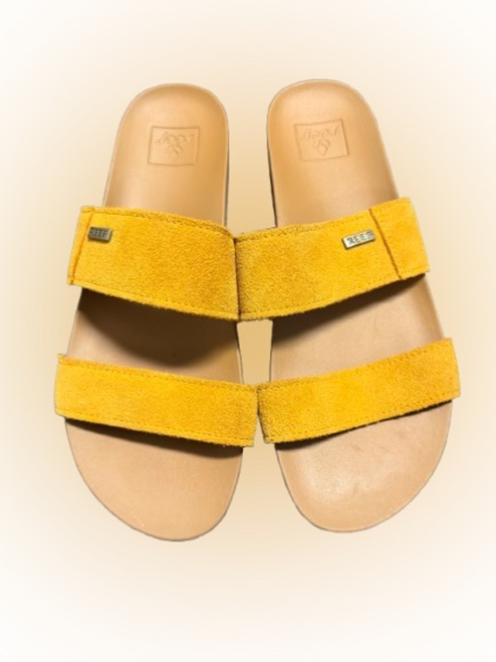 Reef Cushion Bounce Vista Suede Size 9 Mustard Yellow Double Strap Slide Sandals